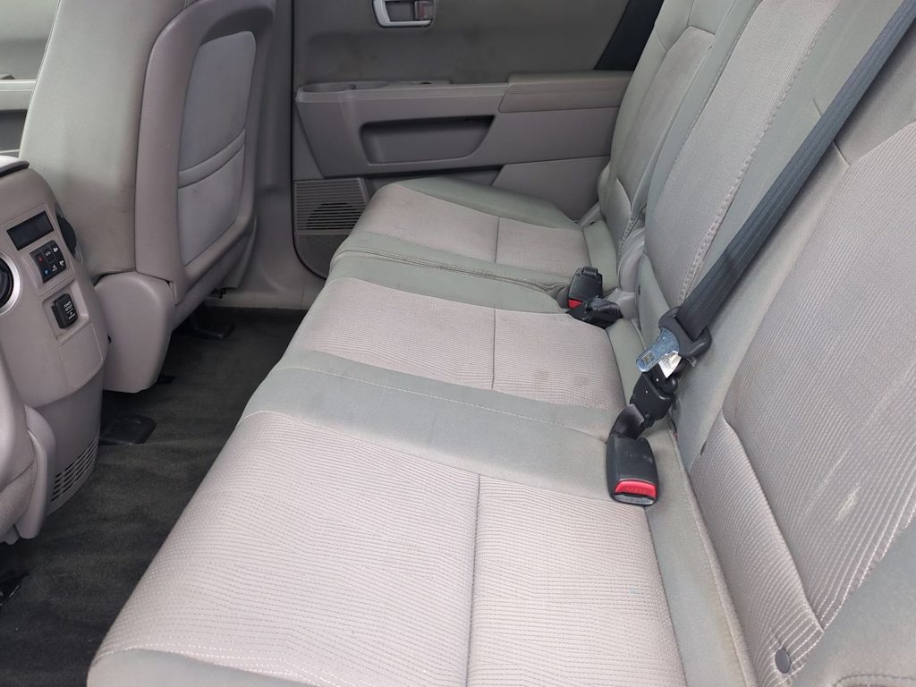 Thumbnail: 2015 Honda Pilot - 26