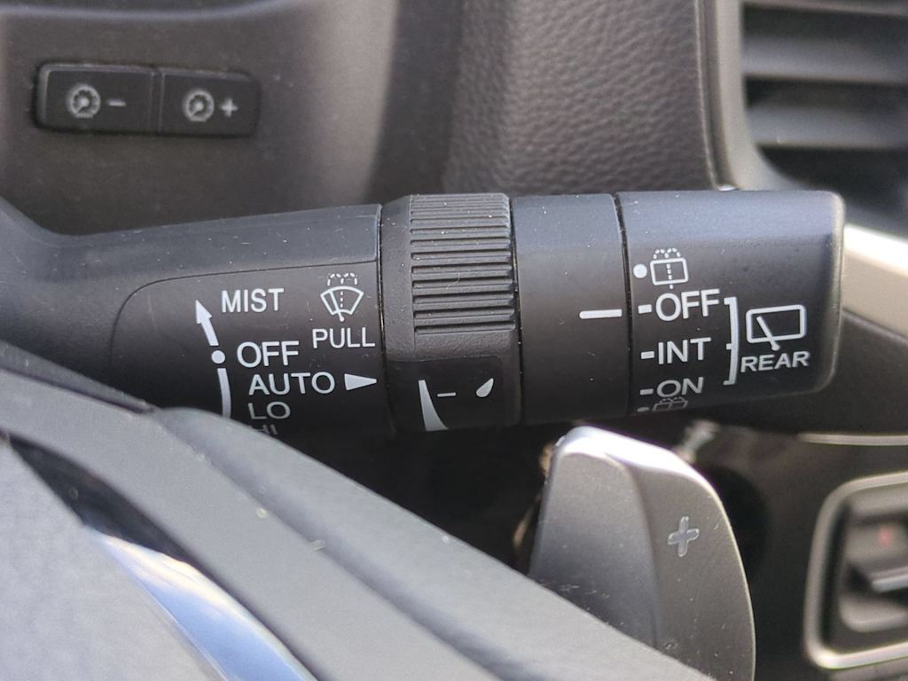 Thumbnail: 2016 Honda Pilot - 16