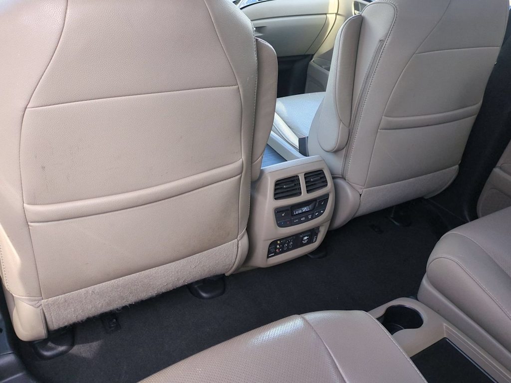 Thumbnail: 2016 Honda Pilot - 26