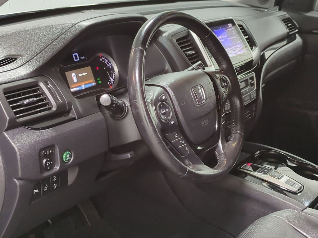 Thumbnail: 2018 Honda Pilot - 2