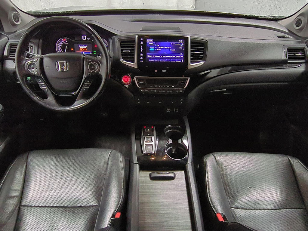 Thumbnail: 2018 Honda Pilot - 10