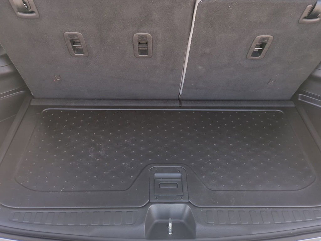 Thumbnail: 2019 Honda Pilot - 17