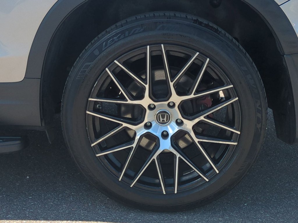 Thumbnail: 2019 Honda Pilot - 8