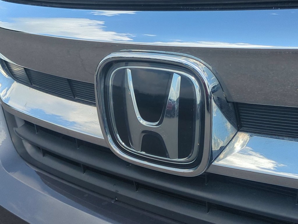 Thumbnail: 2022 Honda Pilot - 23