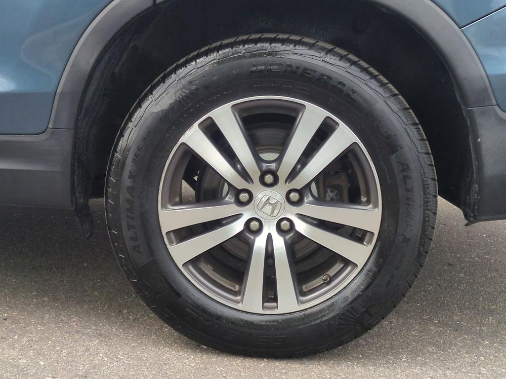 Thumbnail: 2016 Honda Pilot - 8