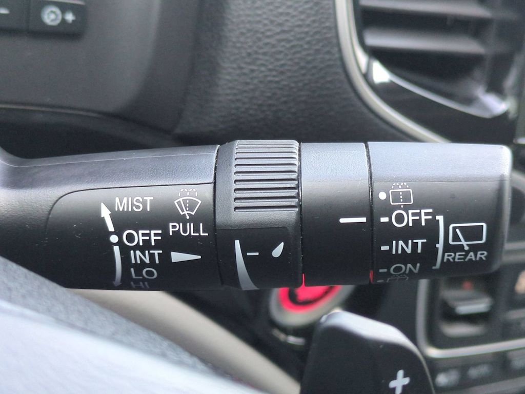 Thumbnail: 2021 Honda Pilot - 15