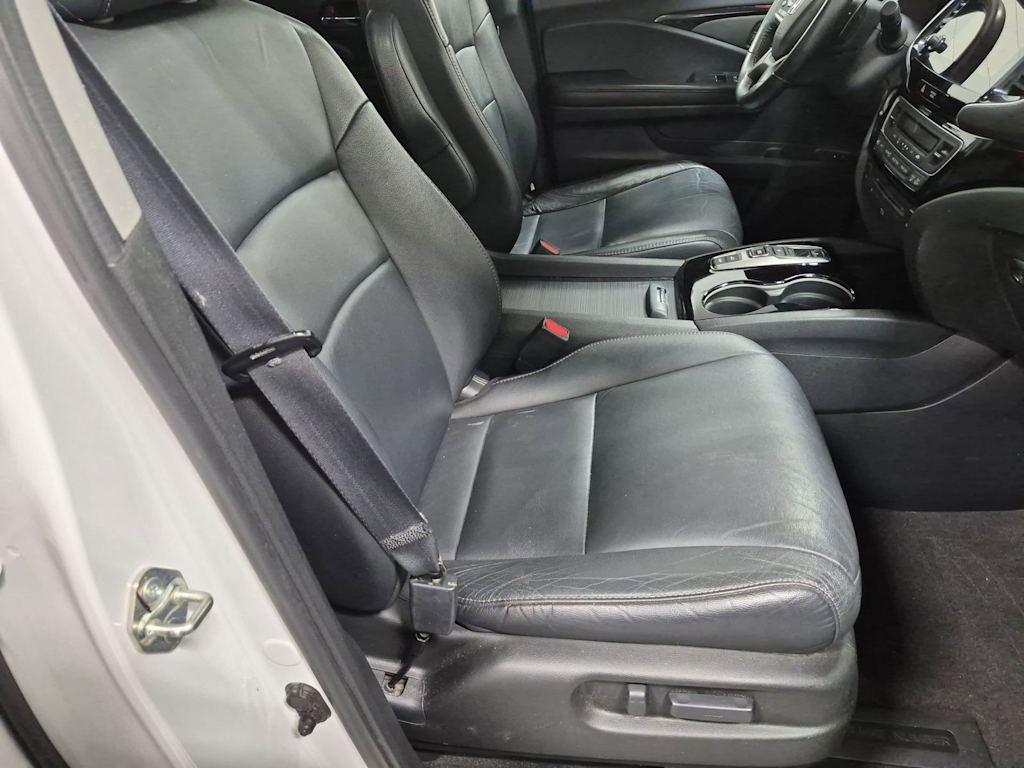 Thumbnail: 2021 Honda Pilot - 11