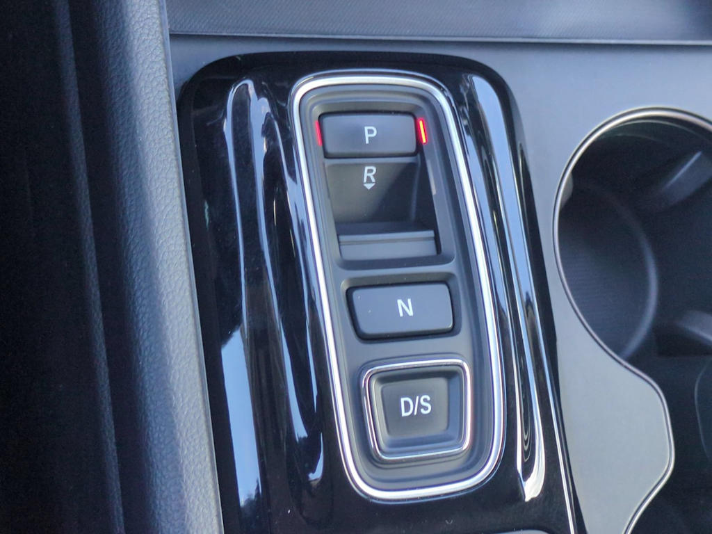 Thumbnail: 2024 Honda Pilot - 15