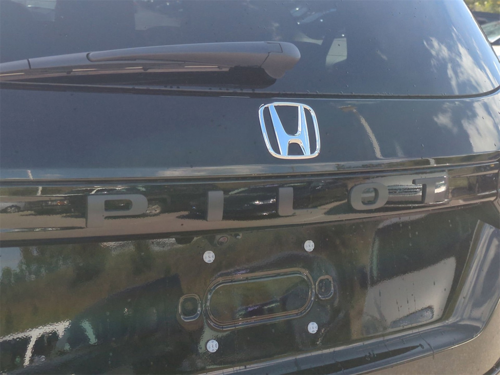 Thumbnail: 2025 Honda Pilot - 25