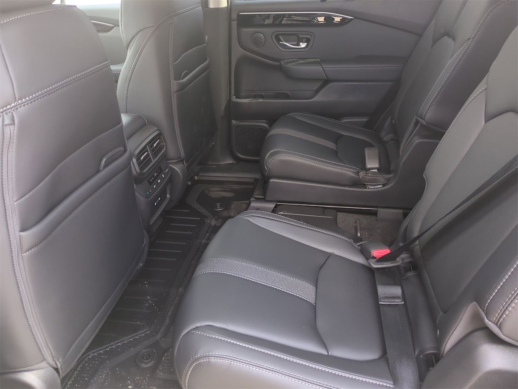 Thumbnail: 2025 Honda Pilot - 12