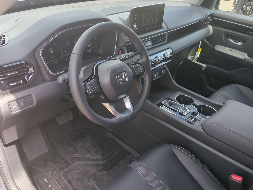 Thumbnail: 2025 Honda Pilot - 2