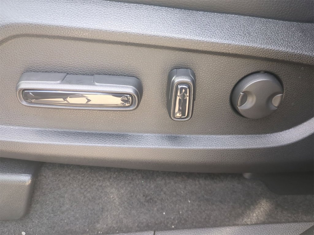 Thumbnail: 2025 Honda Pilot - 25