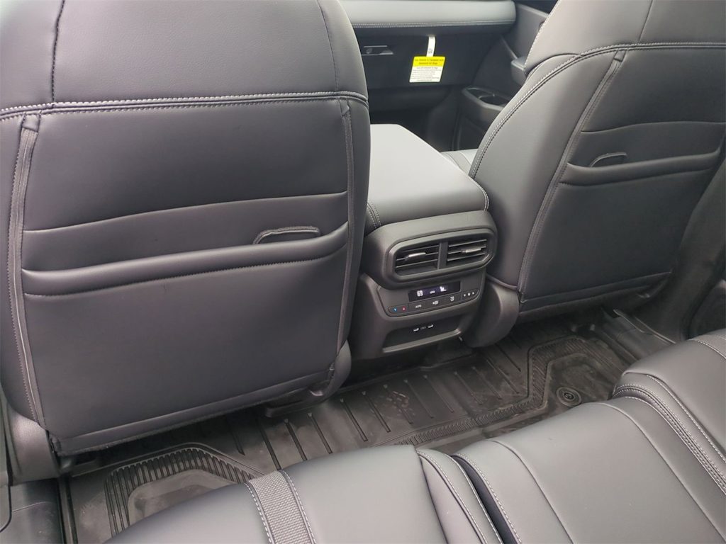 Thumbnail: 2025 Honda Pilot - 27