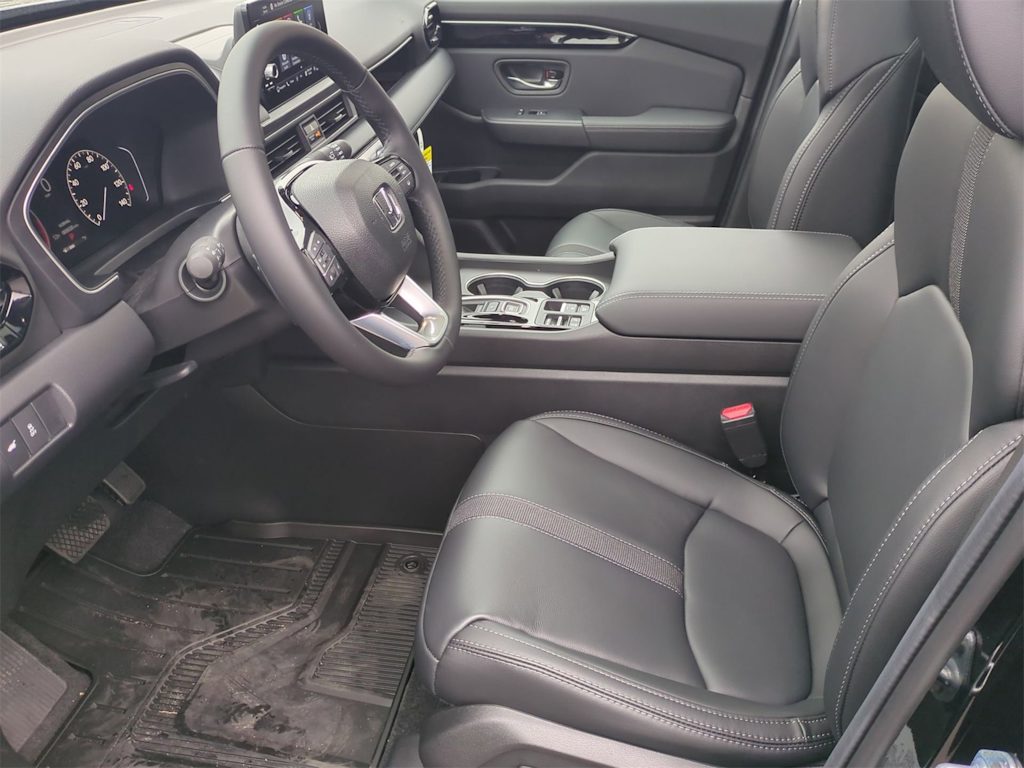 Thumbnail: 2025 Honda Pilot - 11