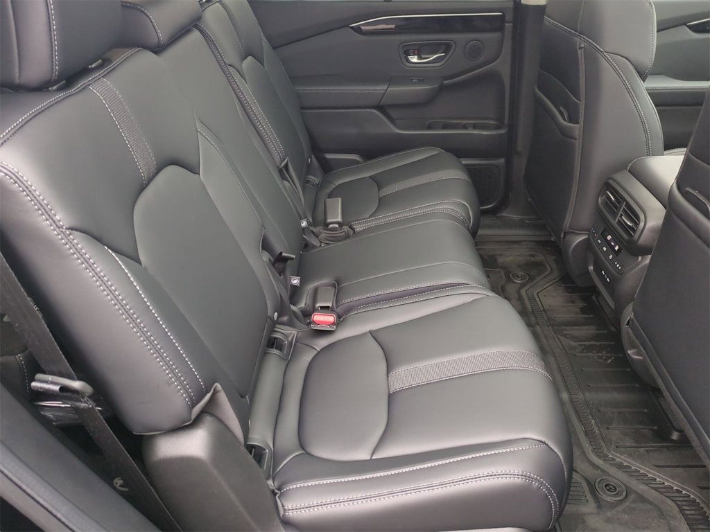 Thumbnail: 2025 Honda Pilot - 29