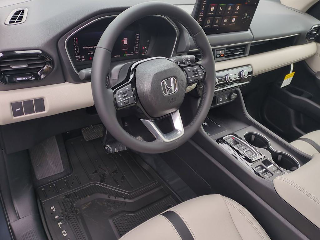 Thumbnail: 2026 Honda Pilot - 2