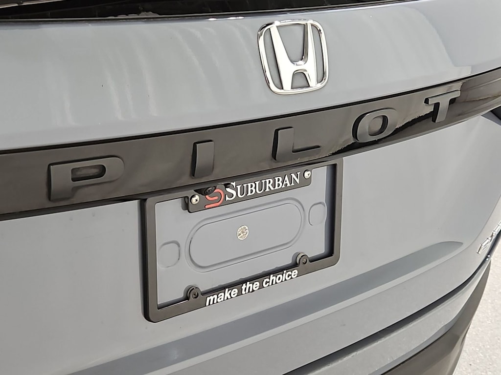 Thumbnail: 2023 Honda Pilot - 7