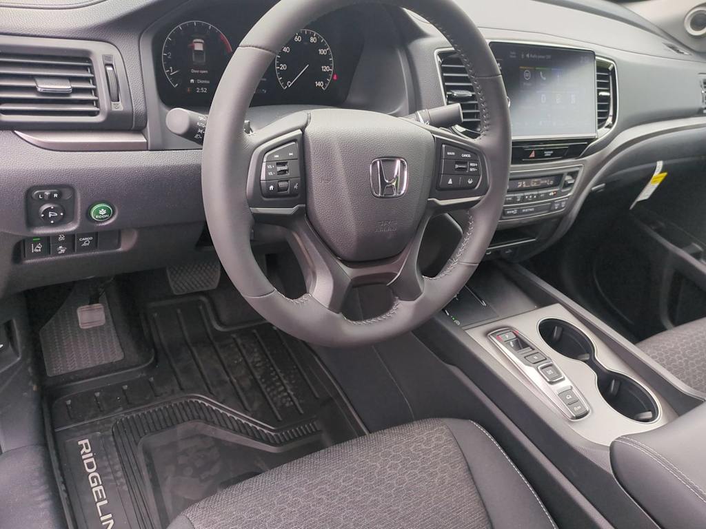 Thumbnail: 2026 Honda Ridgeline - 2