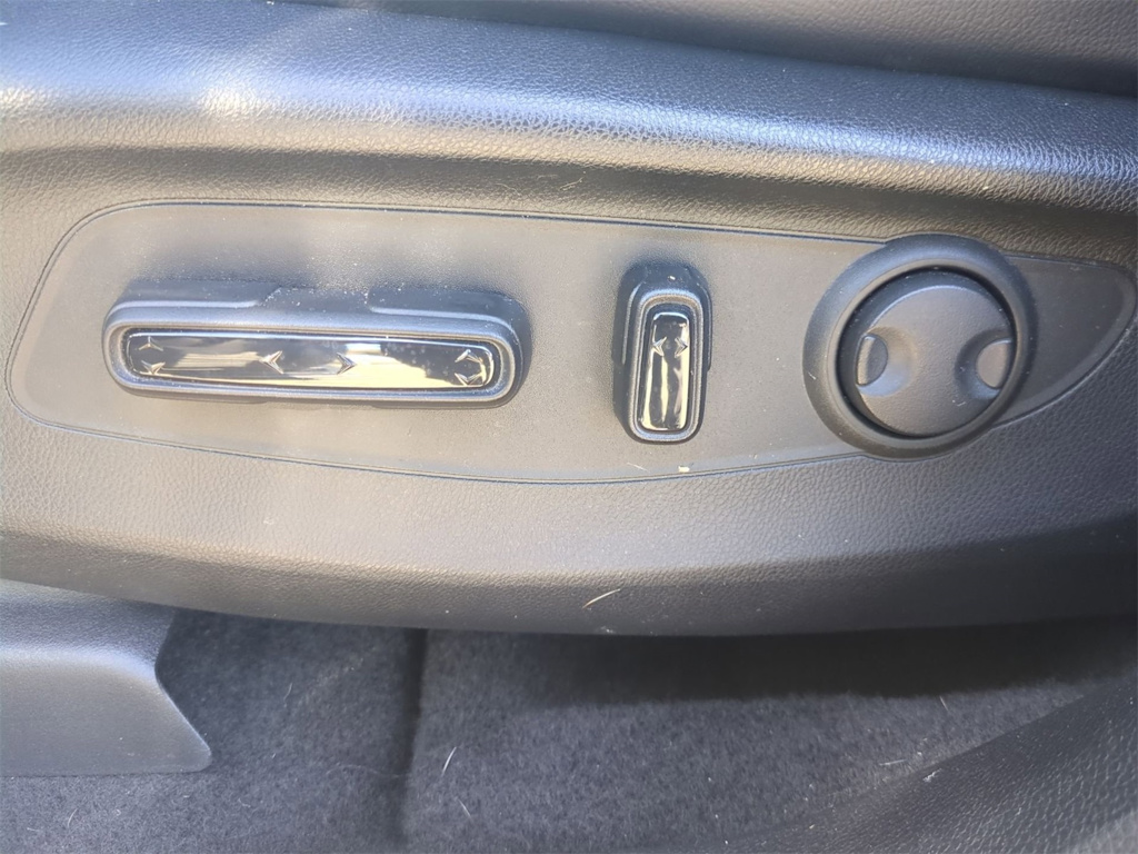 Thumbnail: 2023 Honda CR-V - 27