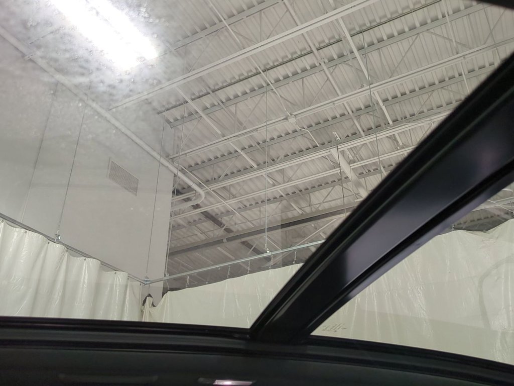 Thumbnail: 2024 Acura RDX - 31