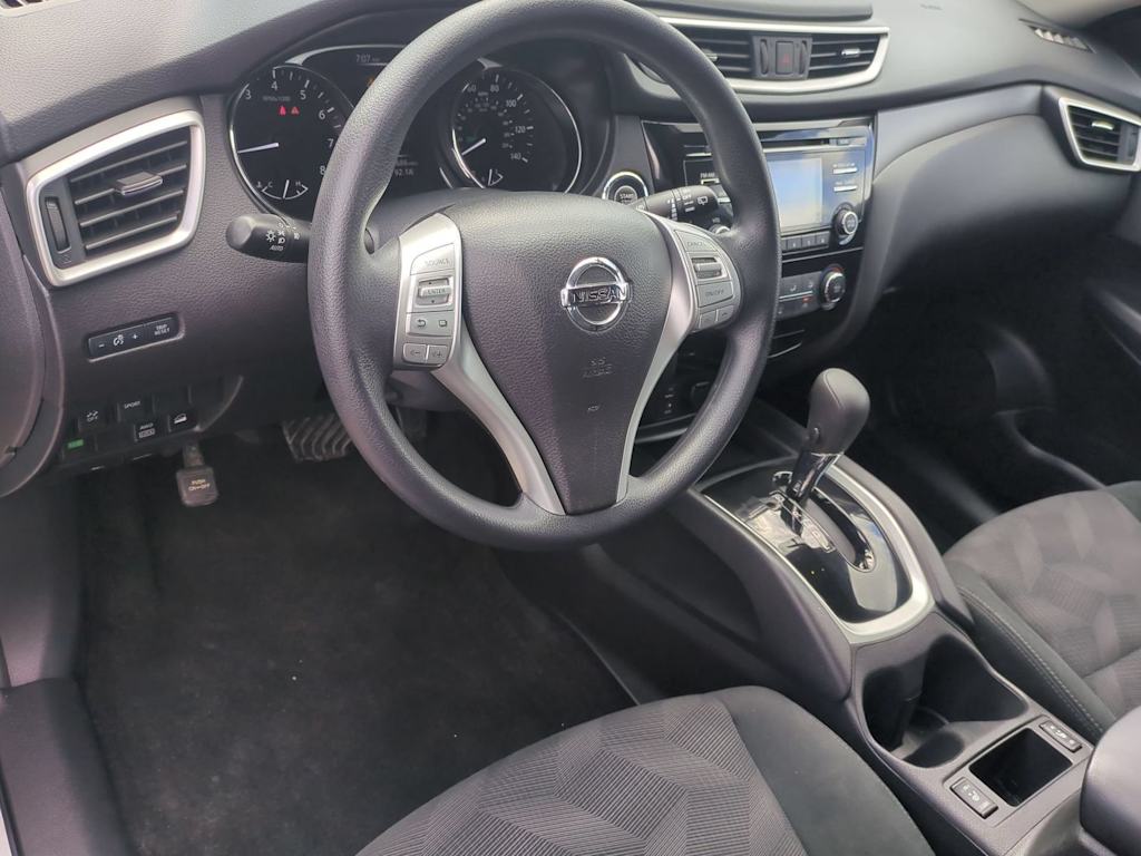 Thumbnail: 2016 Nissan Rogue - 2