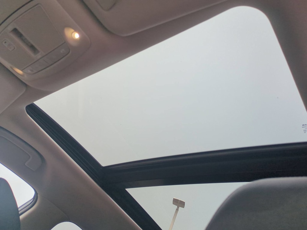 Thumbnail: 2016 Nissan Rogue - 27