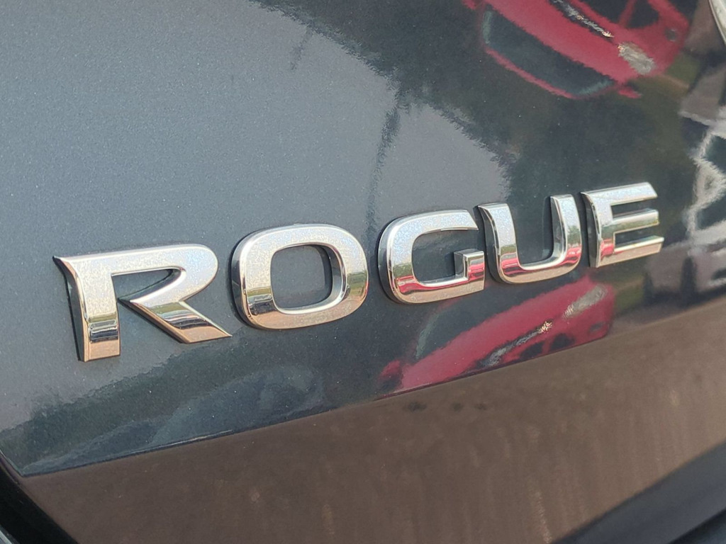 Thumbnail: 2016 Nissan Rogue - 24