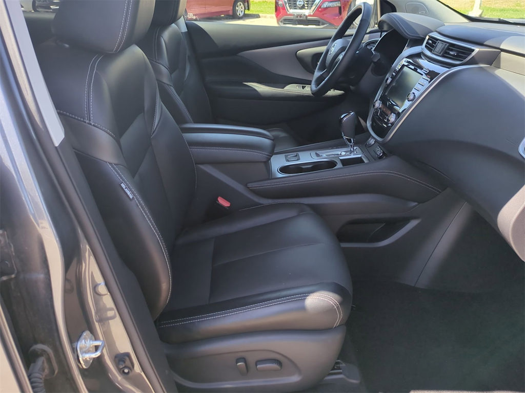 2021 Nissan Murano SL 11