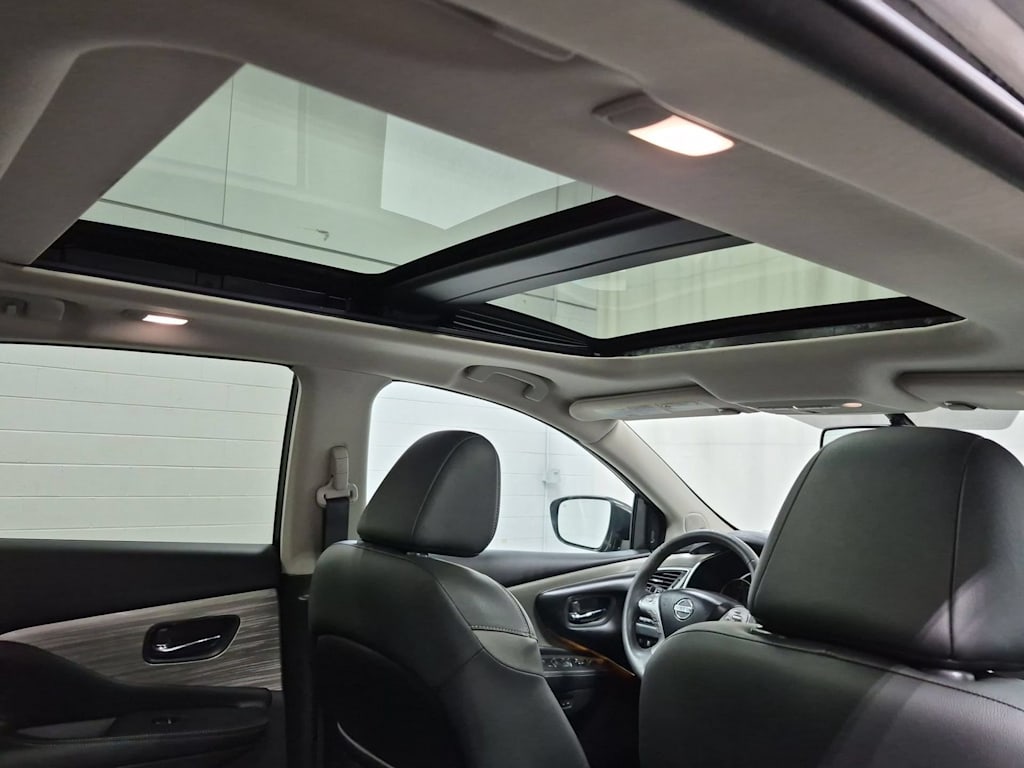 Thumbnail: 2016 Nissan Murano - 29
