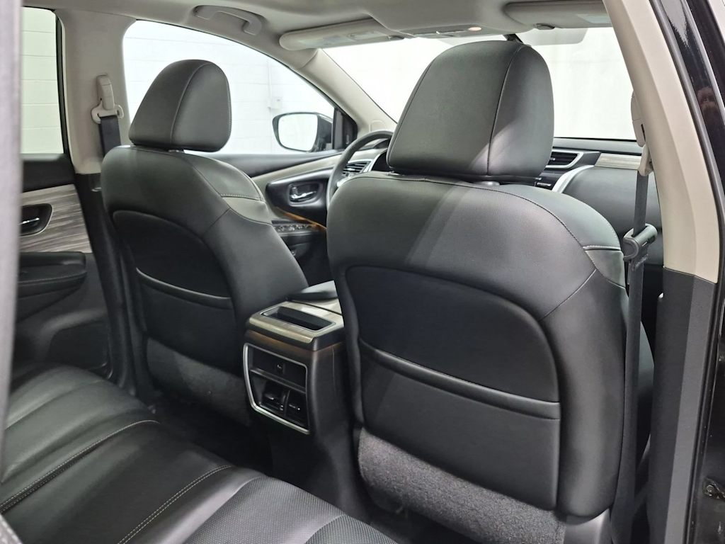 Thumbnail: 2016 Nissan Murano - 12