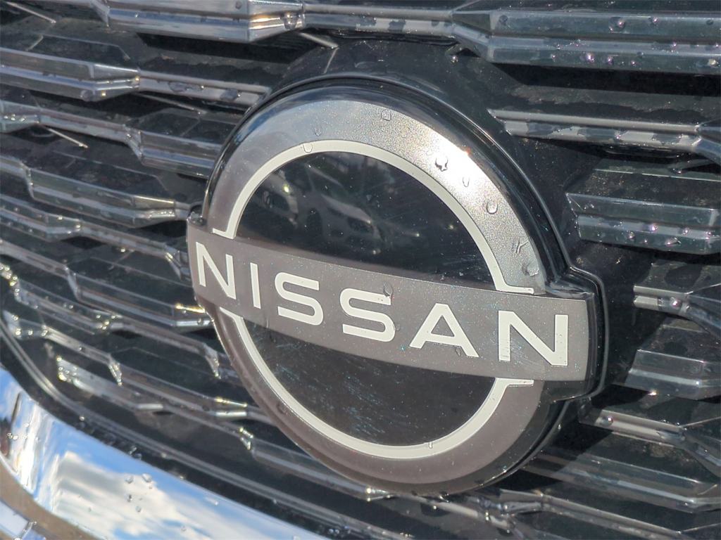 Thumbnail: 2023 Nissan Rogue - 7