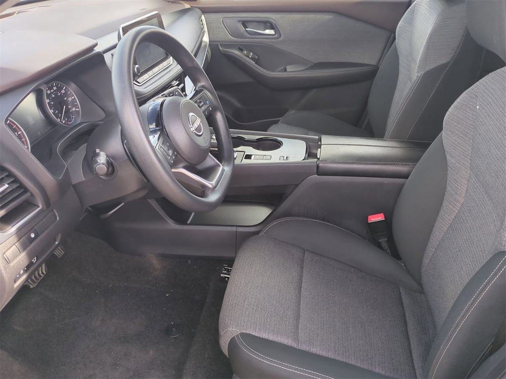 Thumbnail: 2023 Nissan Rogue - 11