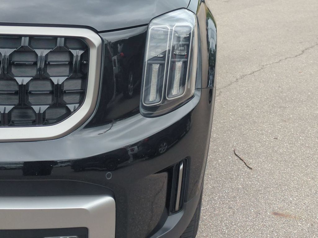 Thumbnail: 2023 Kia Telluride - 22