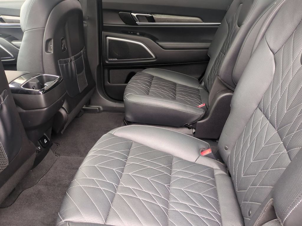 Thumbnail: 2023 Kia Telluride - 26