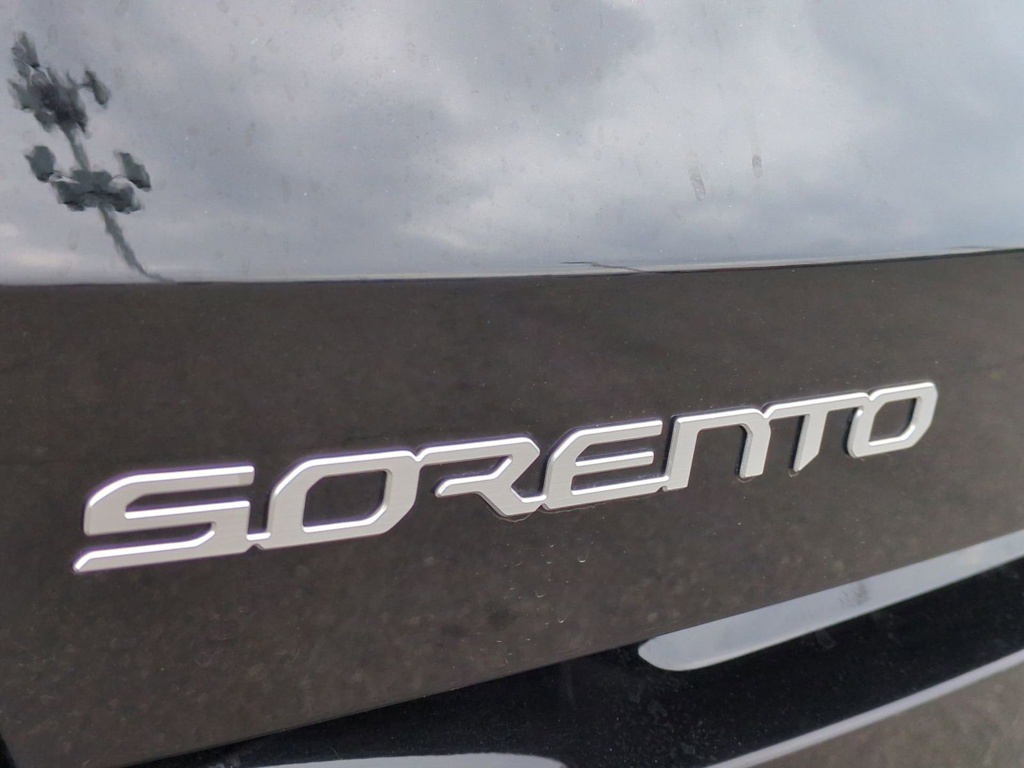 Thumbnail: 2025 Kia Sorento - 24