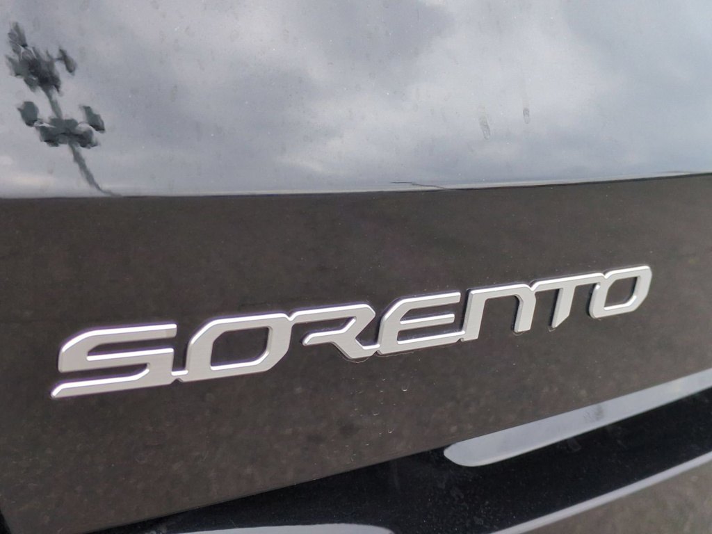 Thumbnail: 2025 Kia Sorento - 24