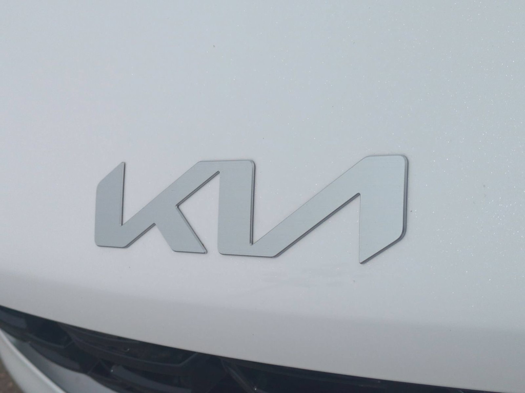 Thumbnail: 2025 Kia Sorento - 7