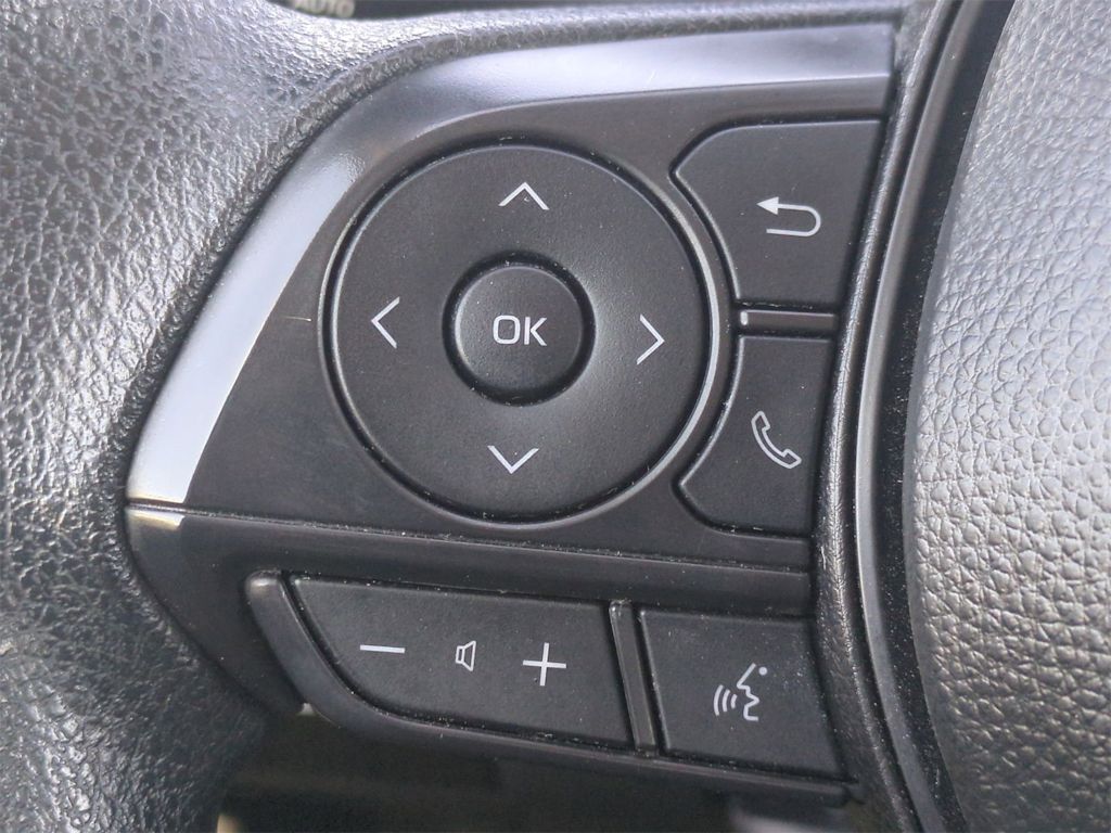 Thumbnail: 2025 Toyota Corolla - 29