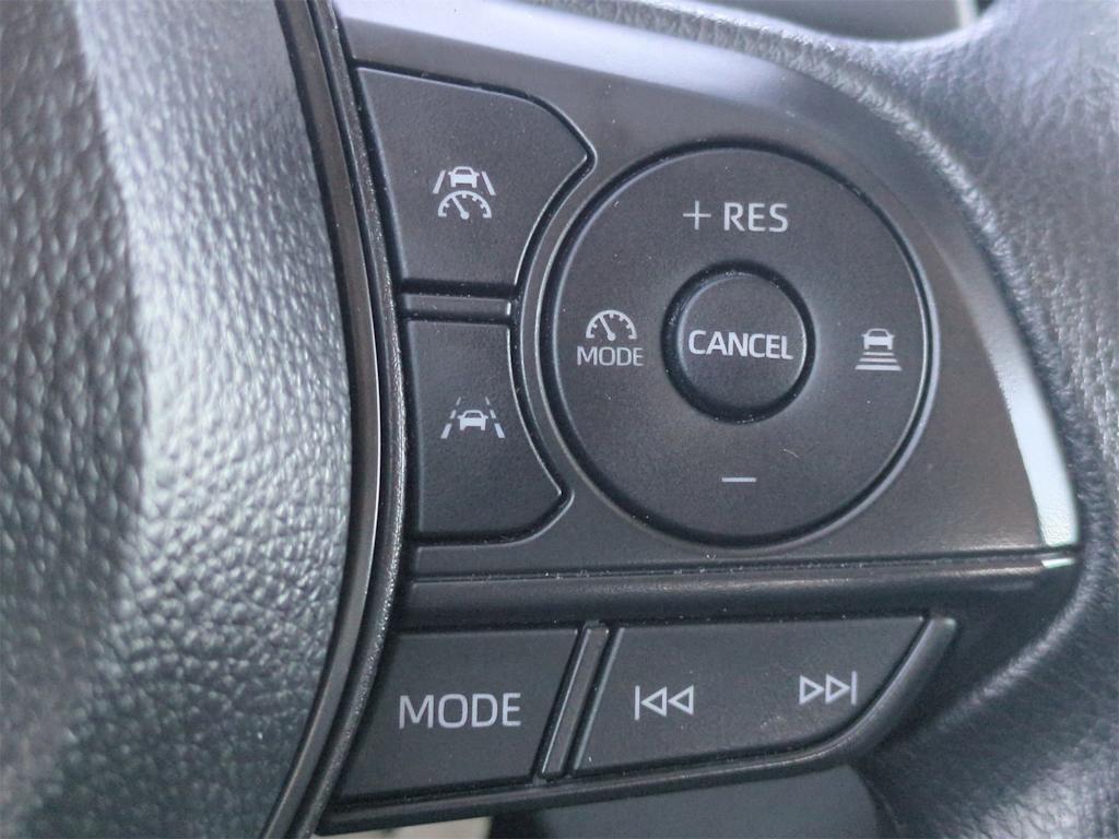 Thumbnail: 2025 Toyota Corolla - 30