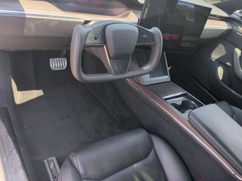 Thumbnail: 2022 Tesla Model S - 10