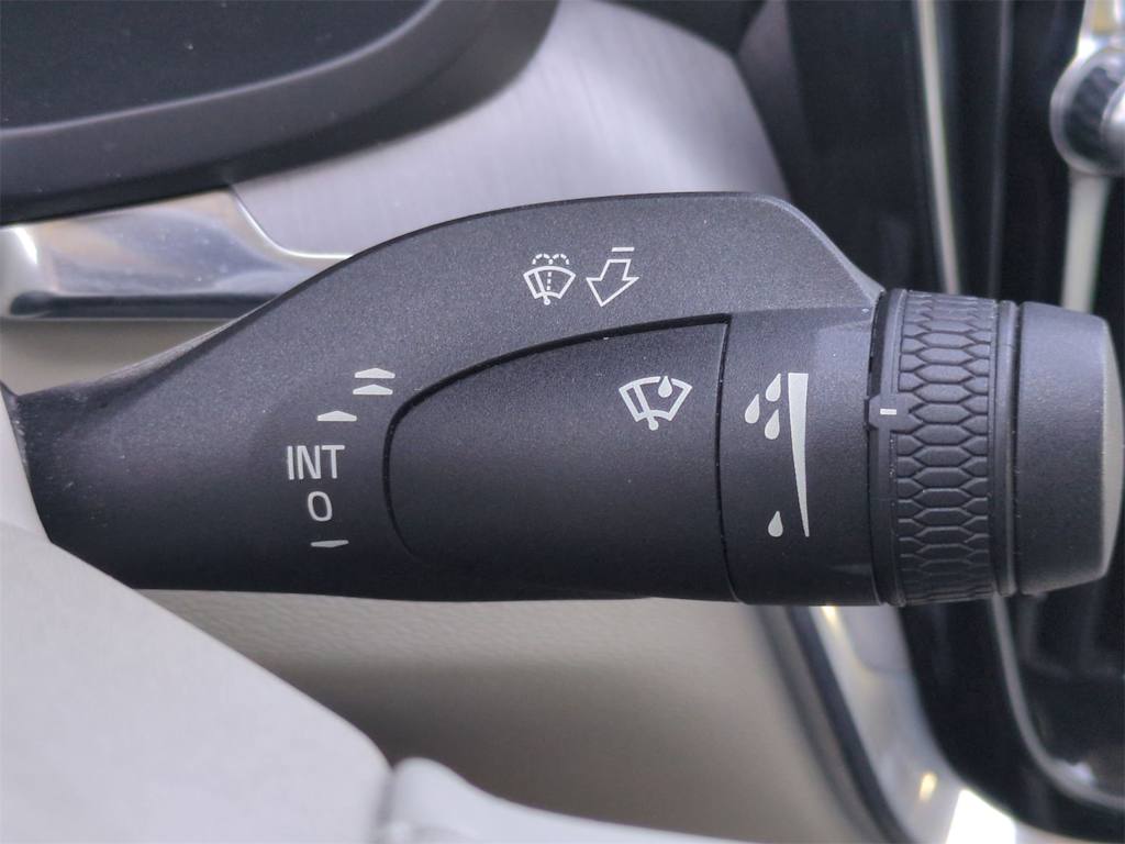 Thumbnail: 2020 Volvo S60 - 32