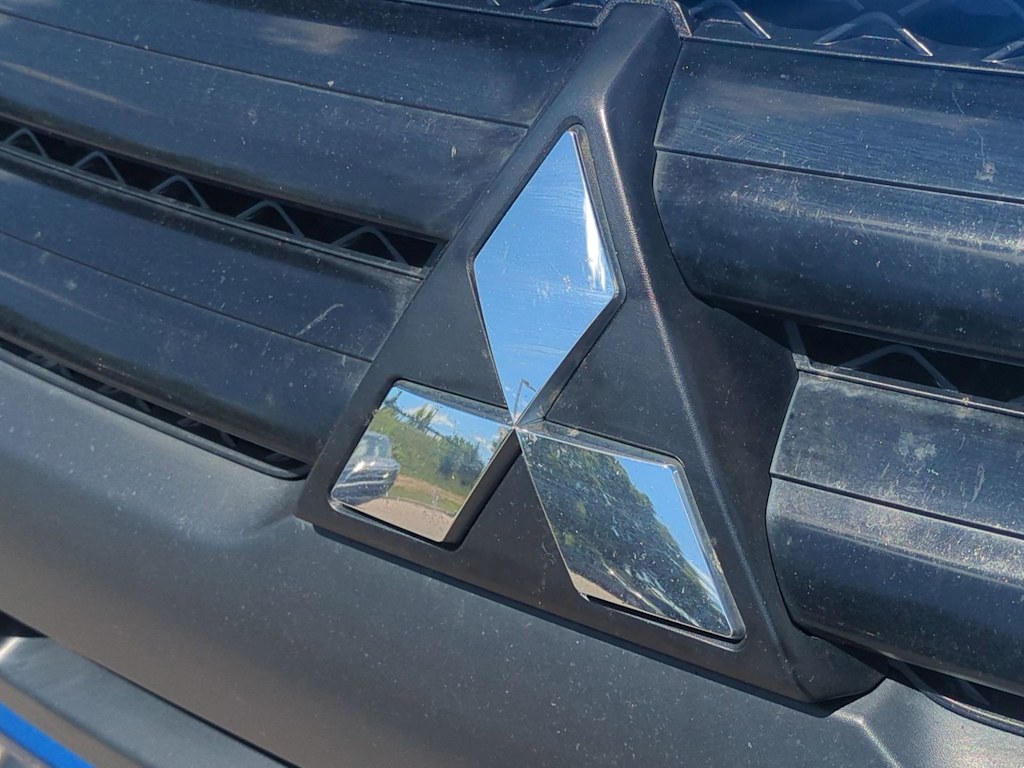 Thumbnail: 2019 Mitsubishi Eclipse Cross - 7