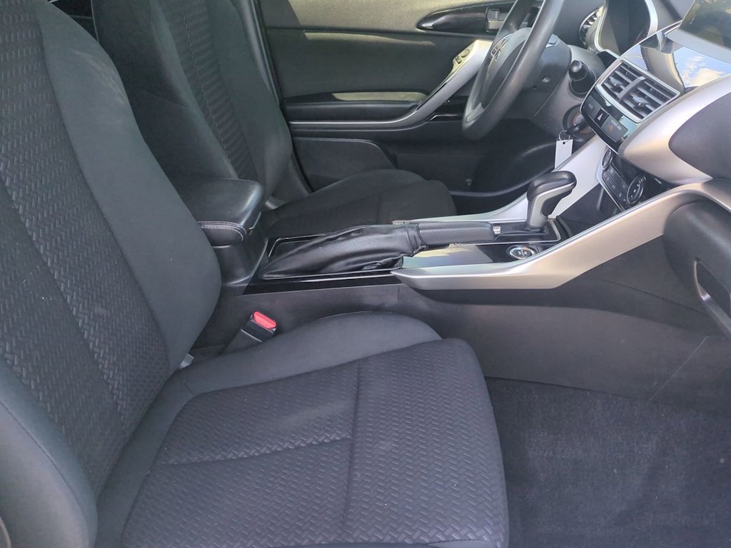 Thumbnail: 2019 Mitsubishi Eclipse Cross - 11