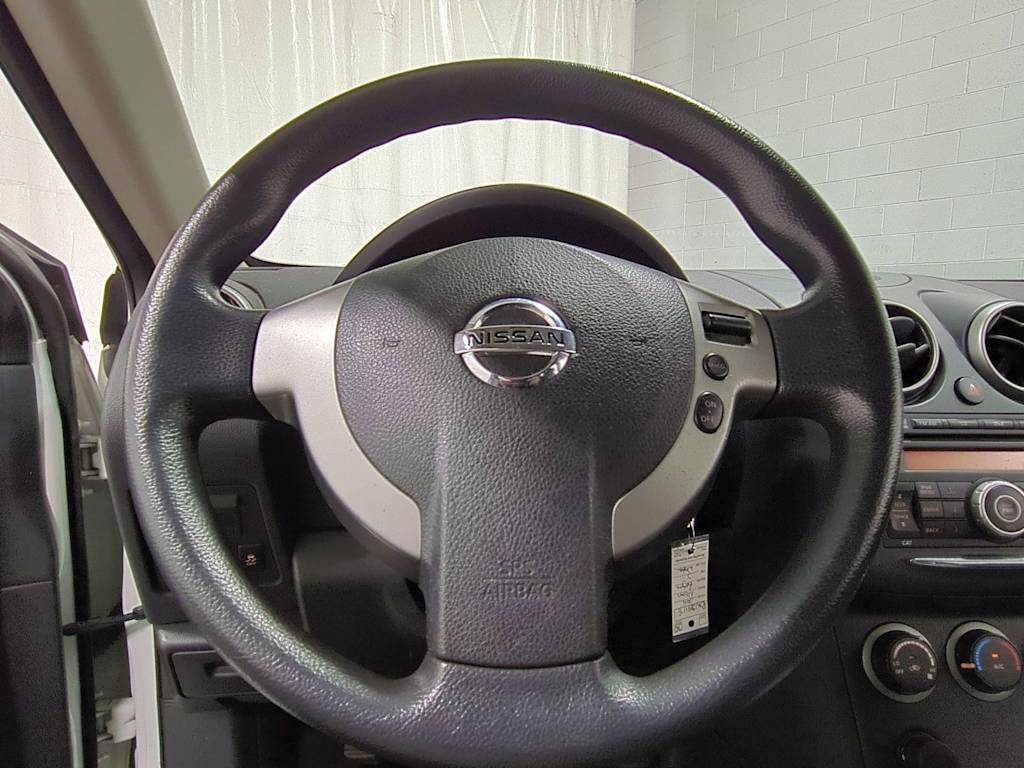 Thumbnail: 2011 Nissan Rogue - 14