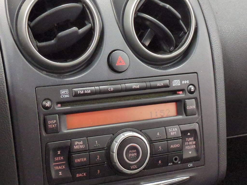 Thumbnail: 2011 Nissan Rogue - 31