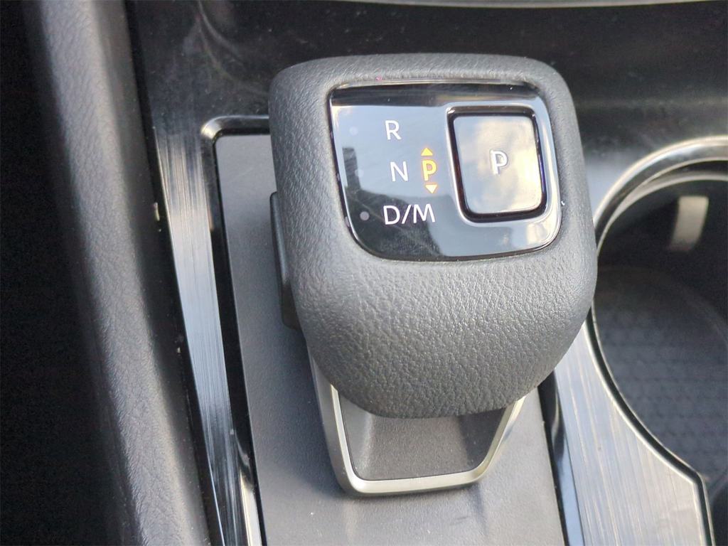 Thumbnail: 2023 Nissan Rogue - 33