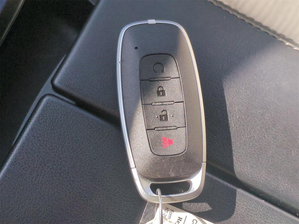 Thumbnail: 2023 Nissan Rogue - 18