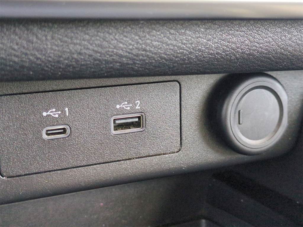 Thumbnail: 2023 Nissan Rogue - 32