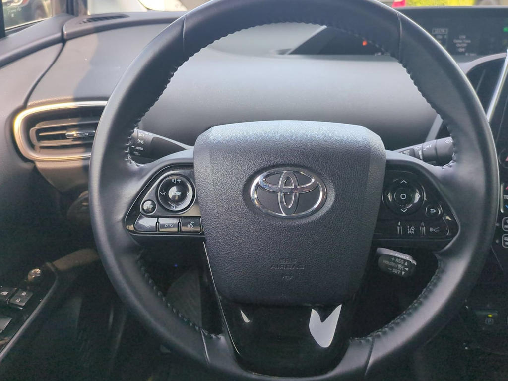 Thumbnail: 2021 Toyota Prius Prime - 13