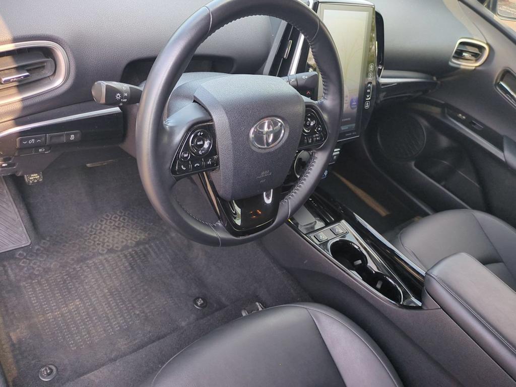 Thumbnail: 2021 Toyota Prius Prime - 2